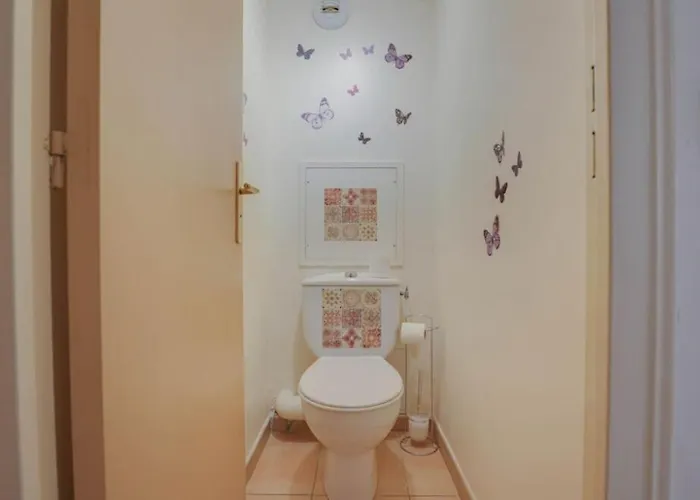 2 Pieces Plein Centre, Terrasse, Parking *