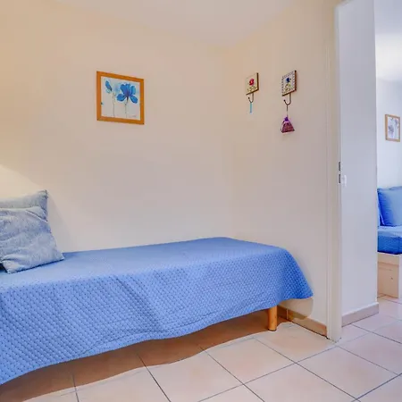 2 Pieces Plein Centre, Terrasse, Parking Menton