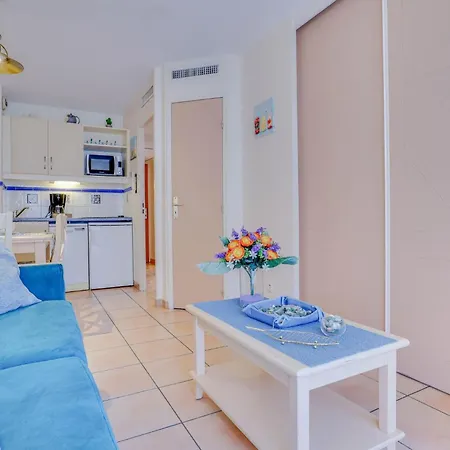 2 Pieces Plein Centre, Terrasse, Parking Apartment *