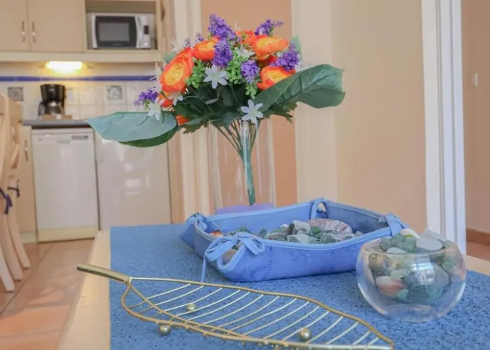 2 Pieces Plein Centre, Terrasse, Parking